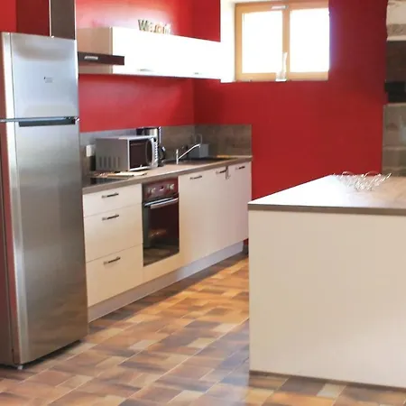 3 Bedroom In Pleudihen Sur Rance